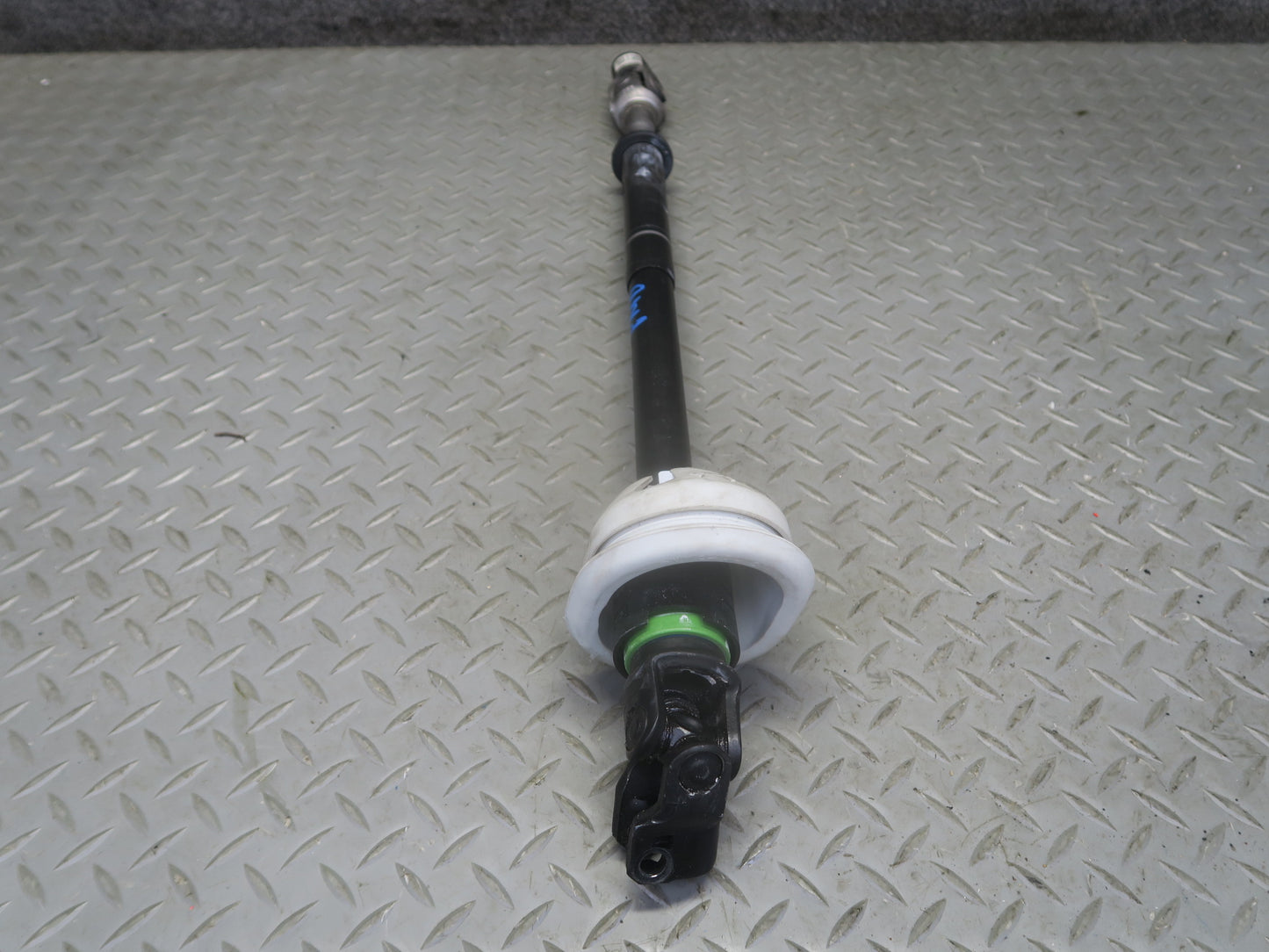 2015-2018 Porsche Macan Steering Column Intermediate Lower Linkage Shaft
