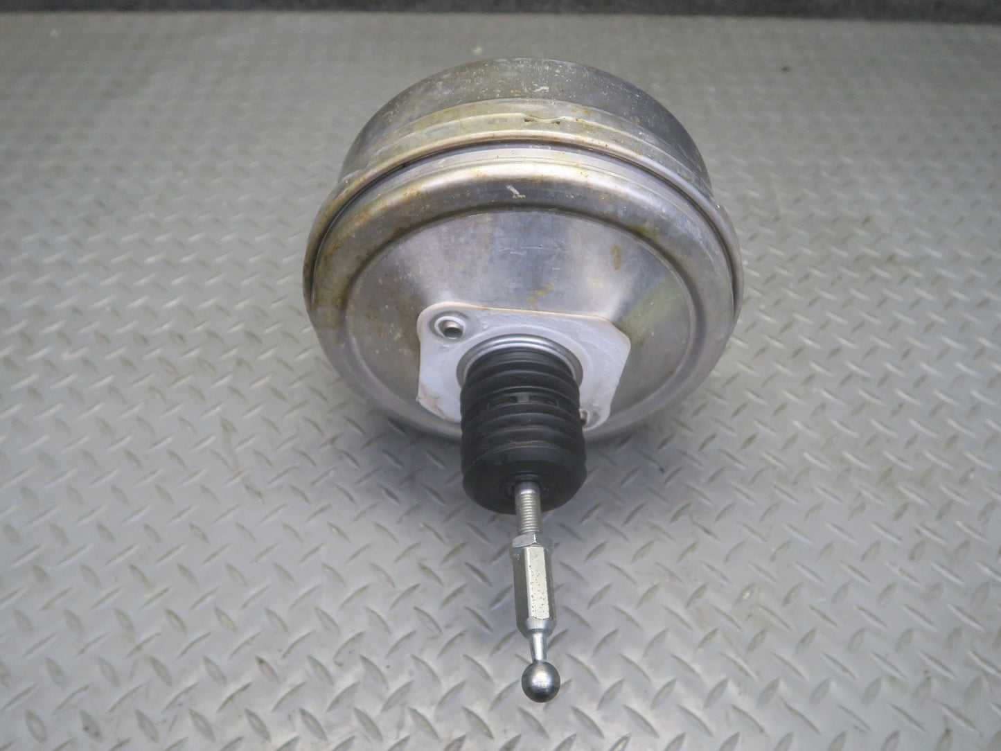 2015-2018 Porsche Macan Brake Master Cylinder Booster Fluid Reservoir Tank