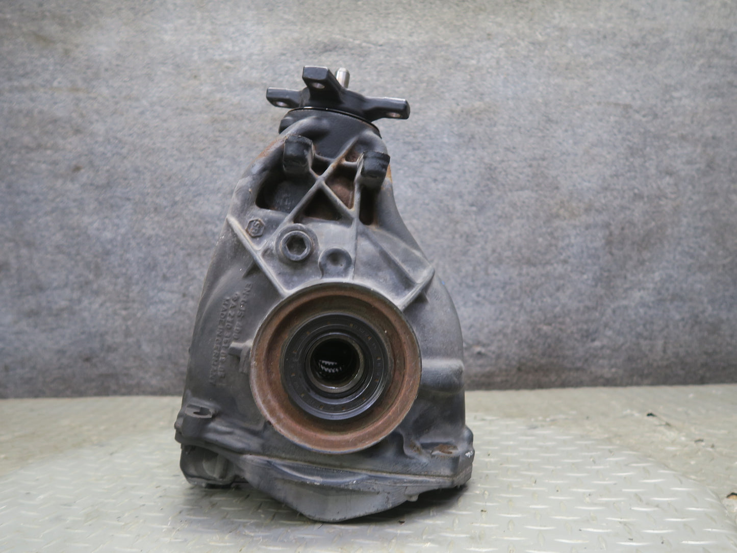 07-12 Mercedes R230 SL550 M273 Rear Differential Carrier 2.65 Ratio 112K OEM