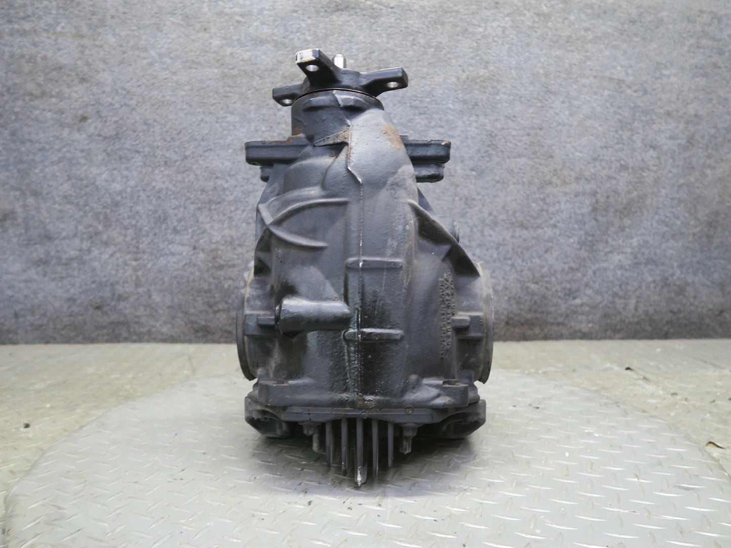 07-12 Mercedes R230 SL550 M273 Rear Differential Carrier 2.65 Ratio 112K OEM