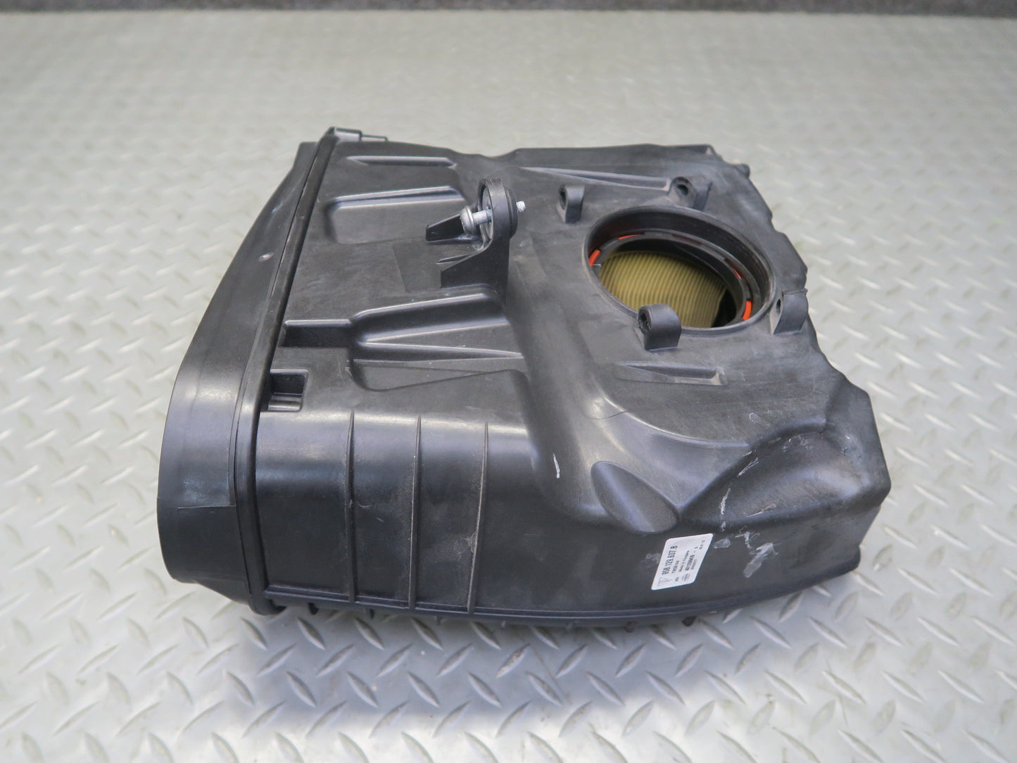 2015-2018 Porsche Macan Engine Right Air Intake Cleaner Filter Box 95B129607B