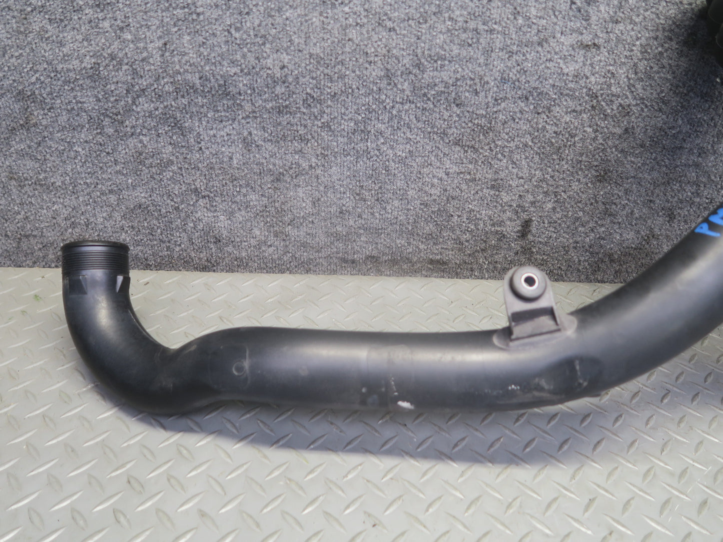 2015-2018 Porsche Macan 3.0L Turbo Intercooler Hose Pipe Line Tube Duct Set