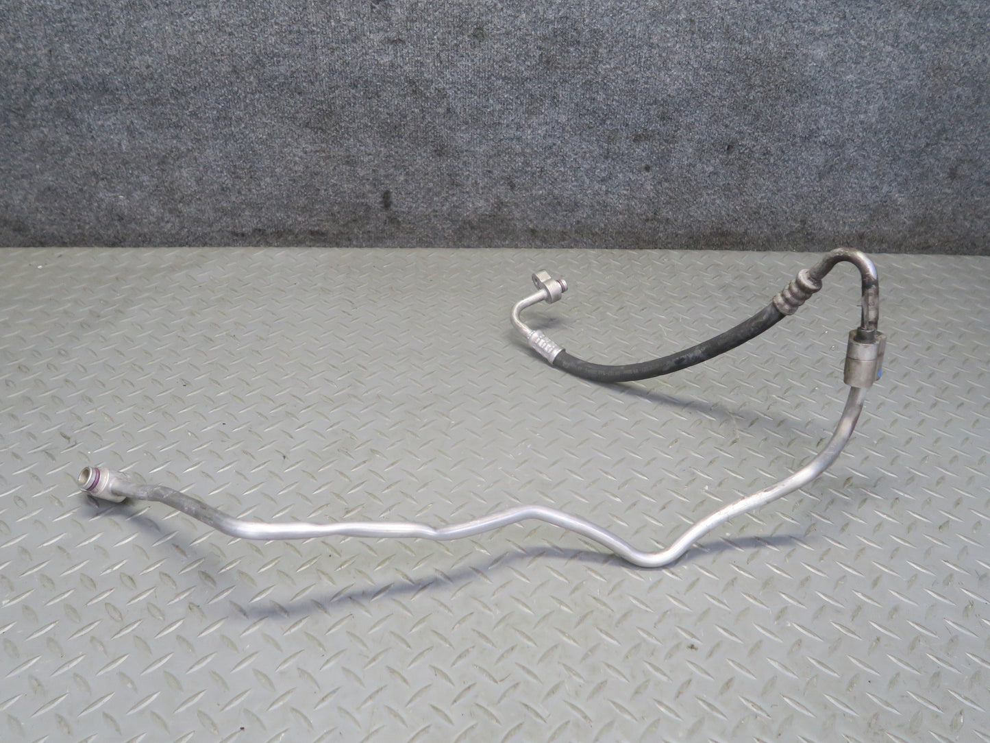 2017-2018 Porsche Macan GTS A/C Air Condition Hose Pipe Line Set of 2