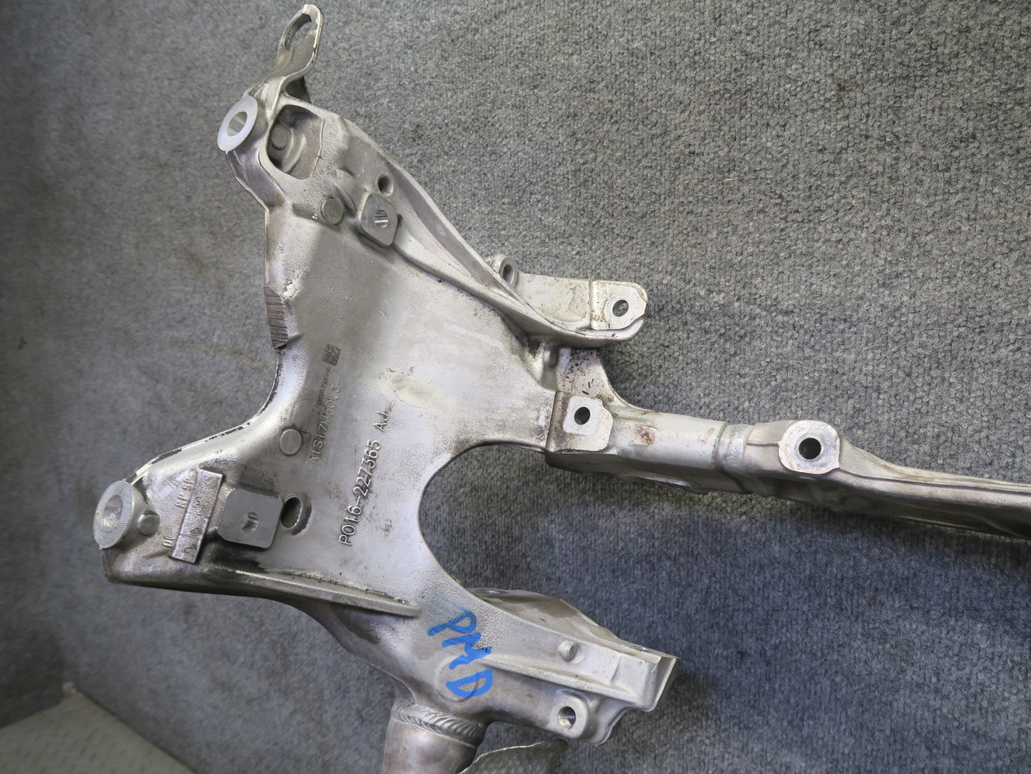 2015-2018 Porsche Macan Turbo Front Suspension Subframe Cradle Crossmember