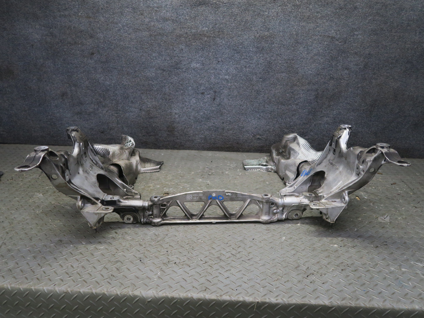 2015-2018 Porsche Macan Turbo Front Suspension Subframe Cradle Crossmember