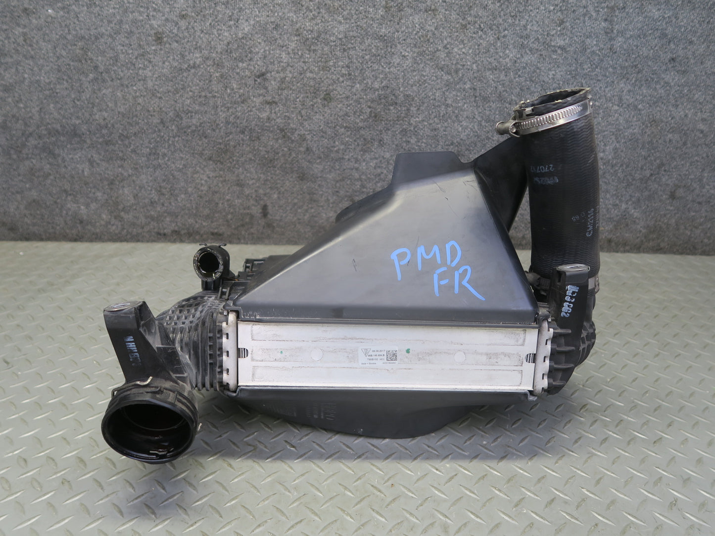 2015-2018 Porsche Macan 3.0L 3.6L Right Intercooler w Shroud