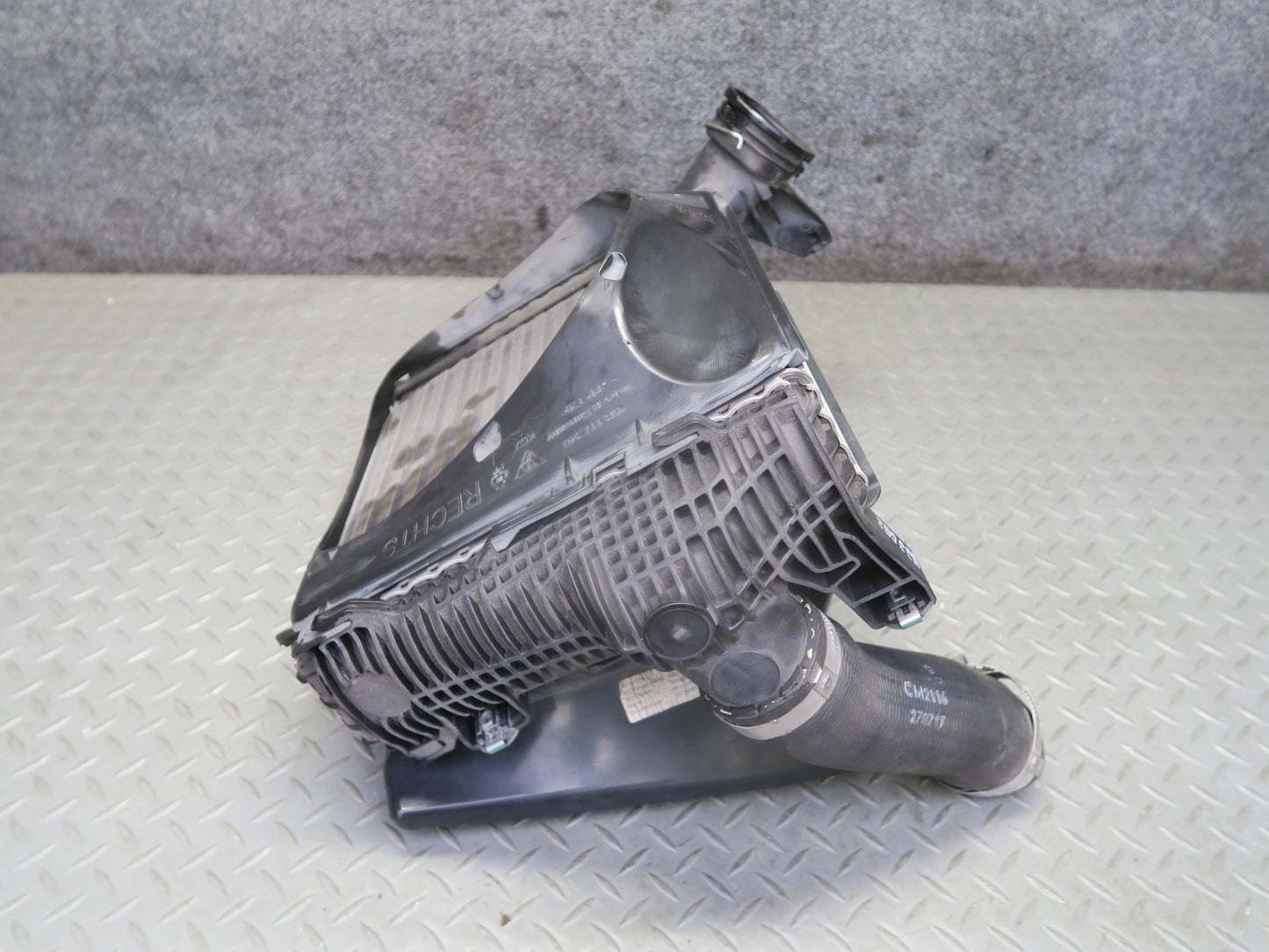 2015-2018 Porsche Macan 3.0L 3.6L Right Intercooler w Shroud