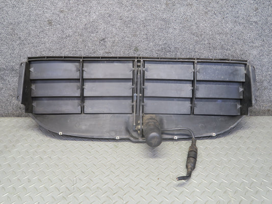 1987-1989 Porsche 928 S4 Front Bumper Deflector Air Vent Duct Grille