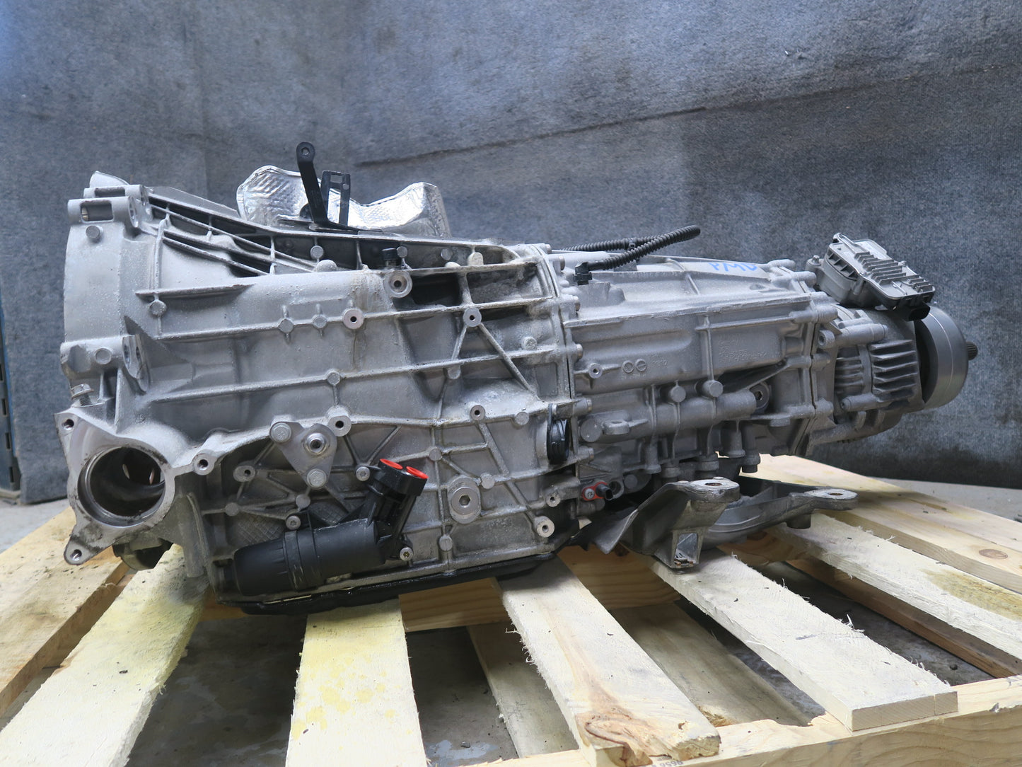 17-18 Porsche Macan GTS 3.0 AWD A5B02 Automatic Transmission w Transfer Case 86k