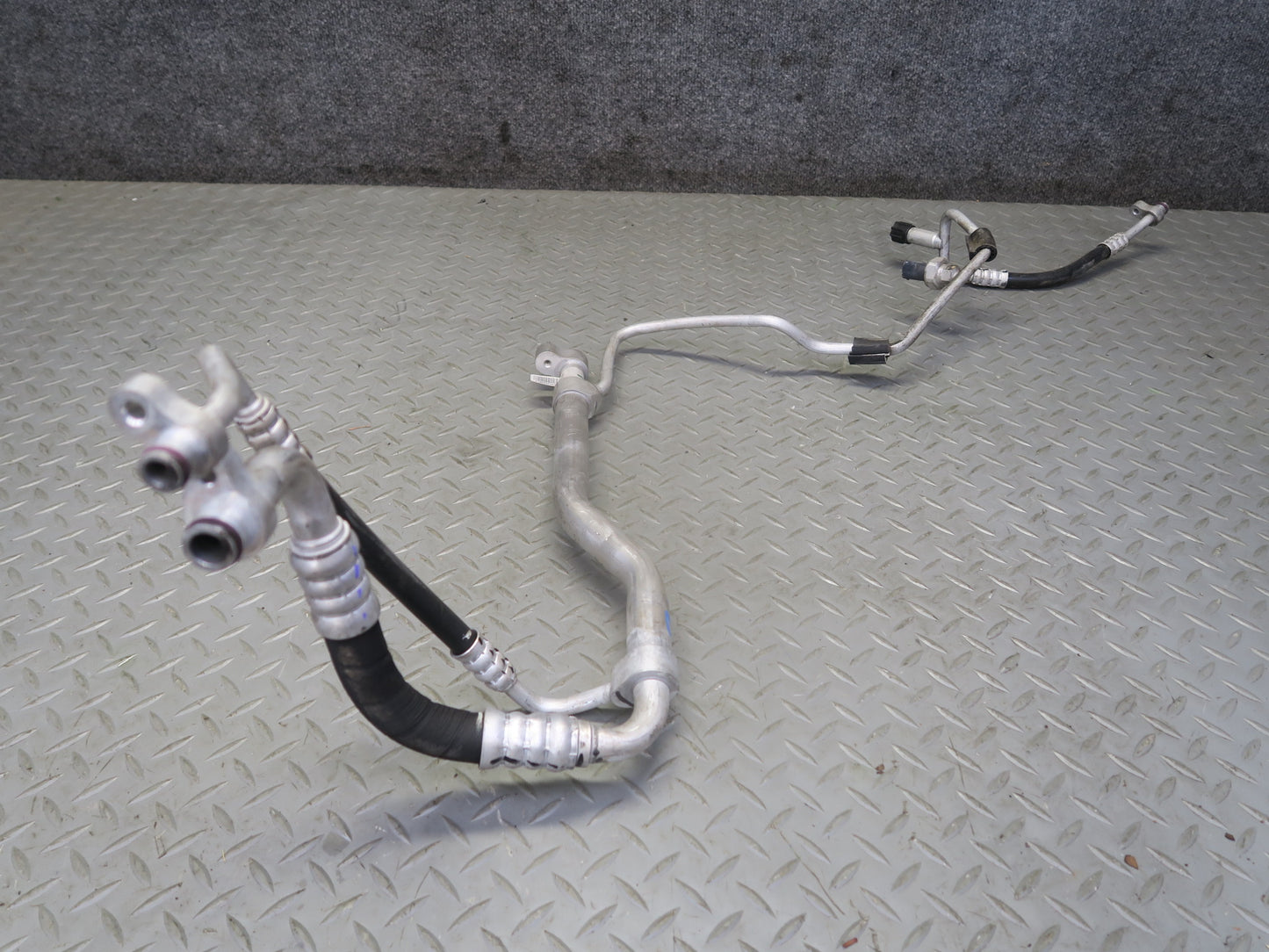 2017-2019 Mercedes X166 GLS450 A/C Air Condition Hose Pipe Line Set