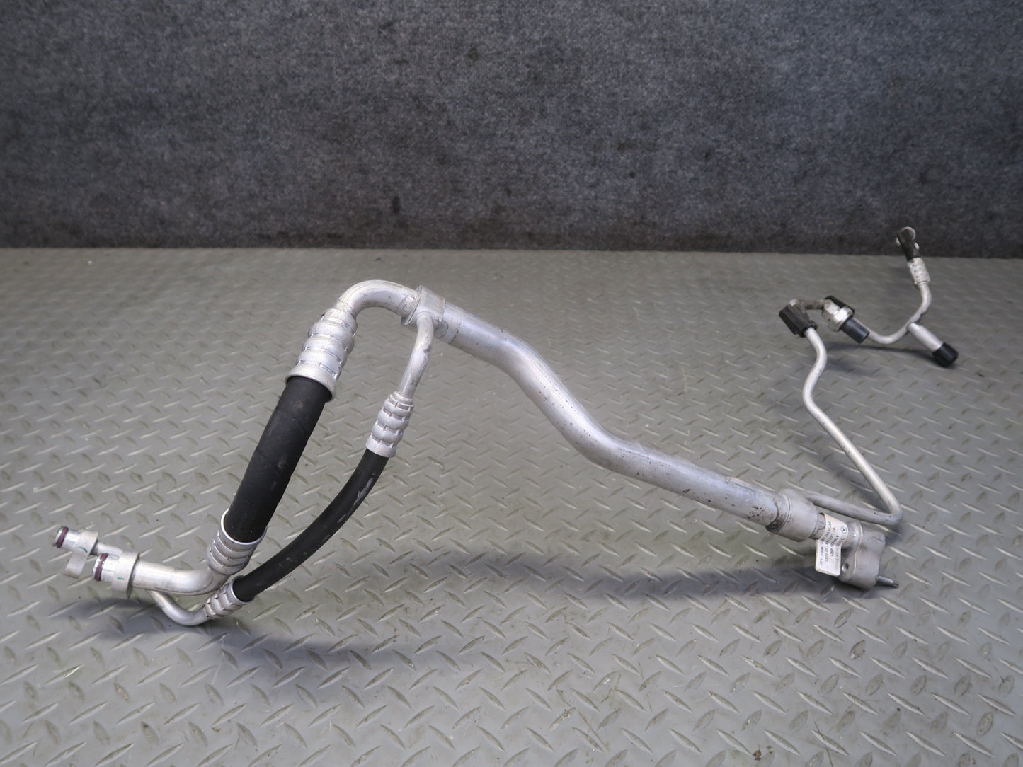 2017-2019 Mercedes X166 GLS450 A/C Air Condition Hose Pipe Line Set
