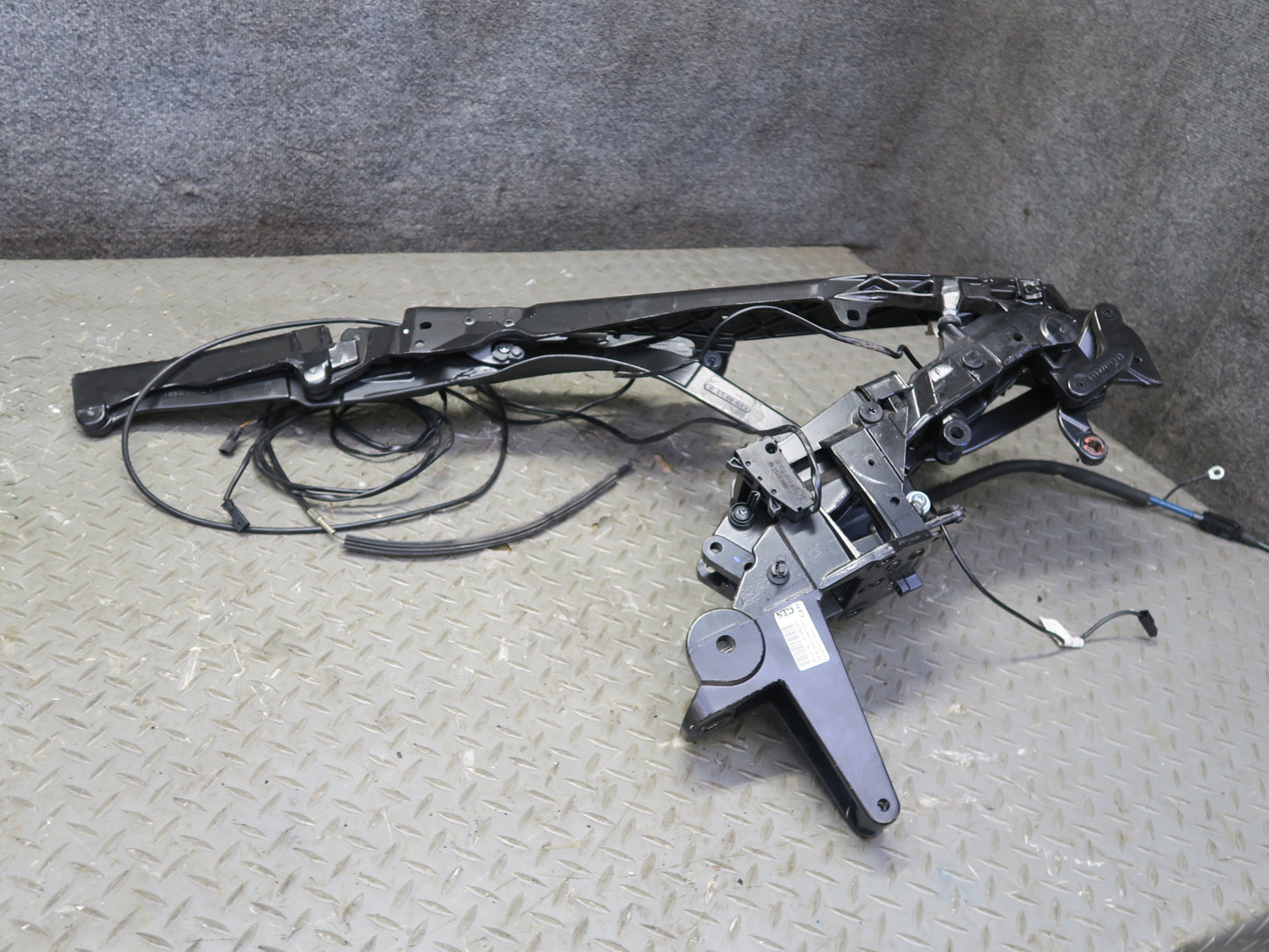 03-08 Mercedes R230 Sl-class Convertible Set of 2 Hard TOP Roof Hinge Set OEM
