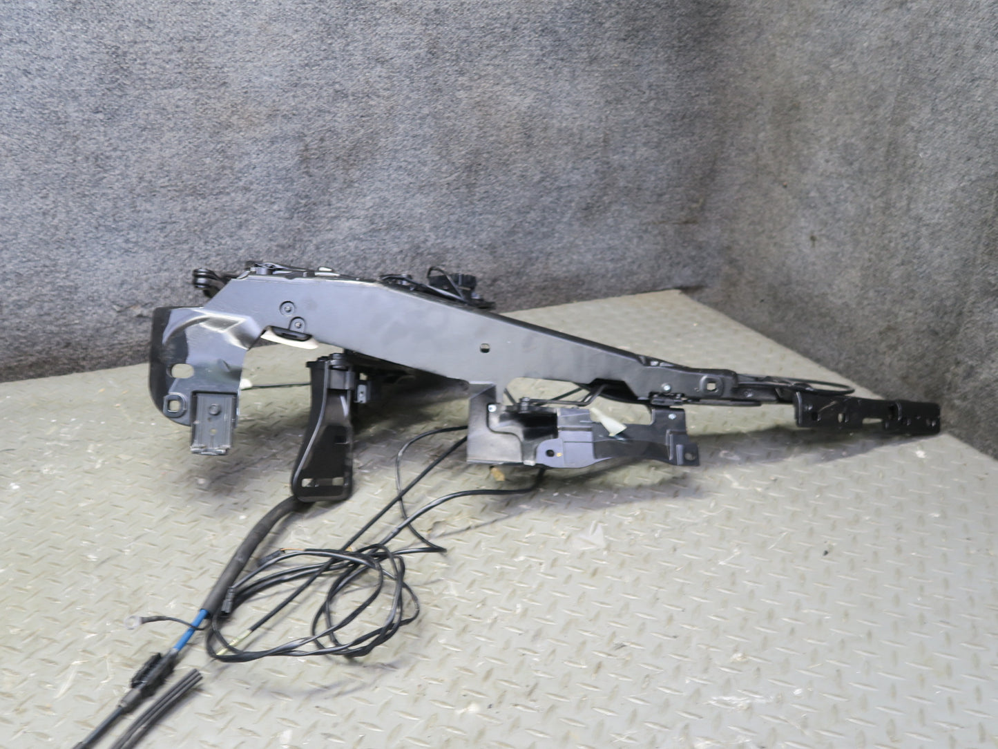 03-08 Mercedes R230 Sl-class Convertible Set of 2 Hard TOP Roof Hinge Set OEM