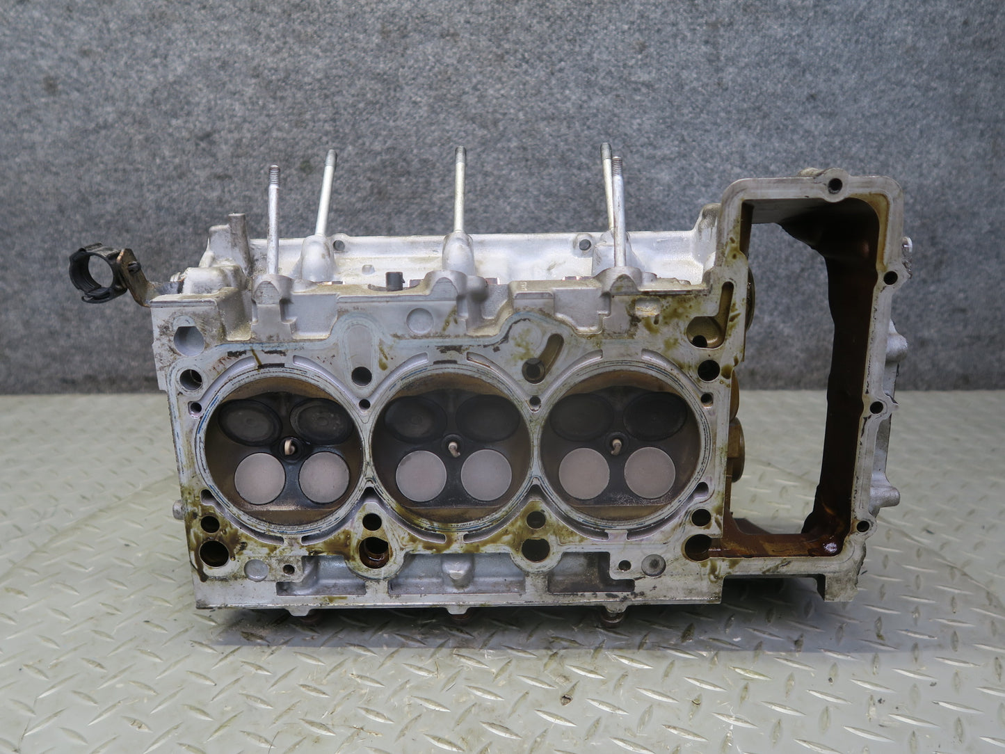 2015-2018 Porsche Cayenne 958 Hybrid 3.0L Cgfa Engine Motor Right Cylinder Head