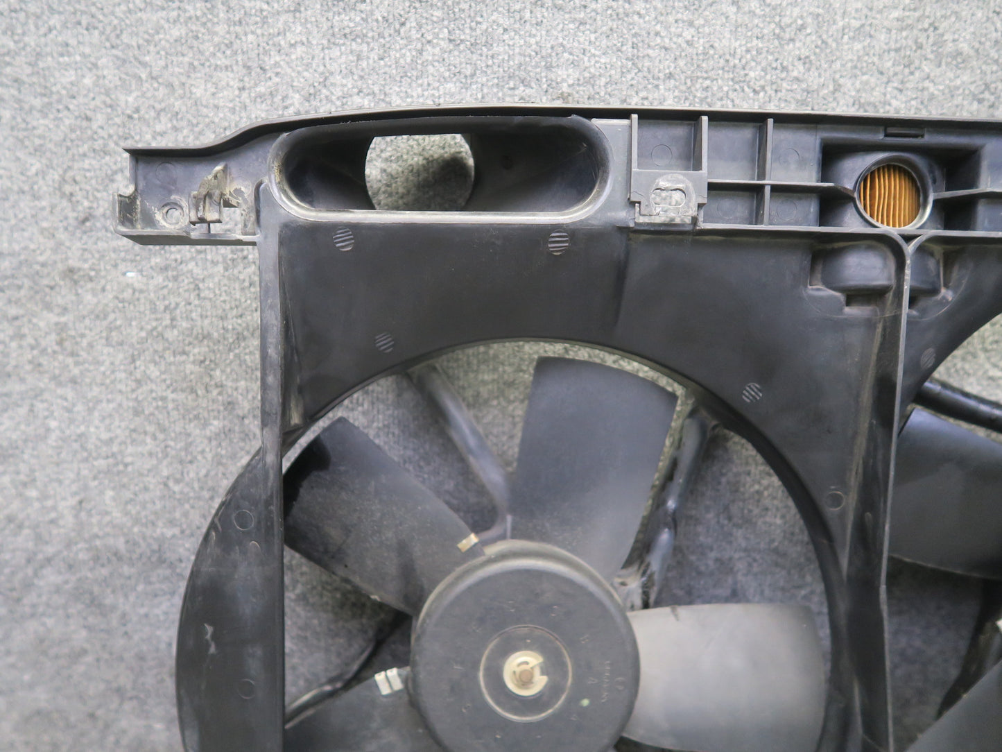 1987-1989 Porsche 928 S4 Engine Cooling Fan Motor Shroud 92810625902