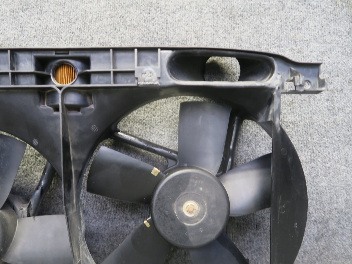 1987-1989 Porsche 928 S4 Engine Cooling Fan Motor Shroud 92810625902