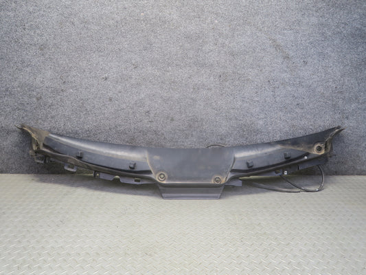 2014-2019 Mercedes X166 GL Gls-class Windshield Cowl Water Drain Cover Panel