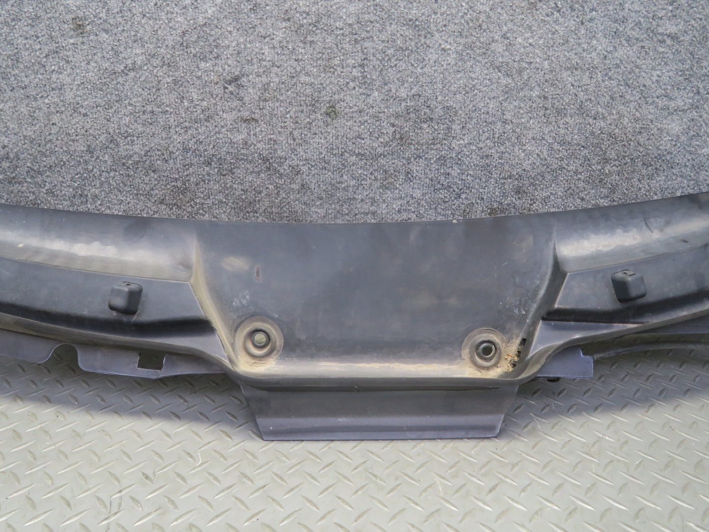 2014-2019 Mercedes X166 GL Gls-class Windshield Cowl Water Drain Cover Panel