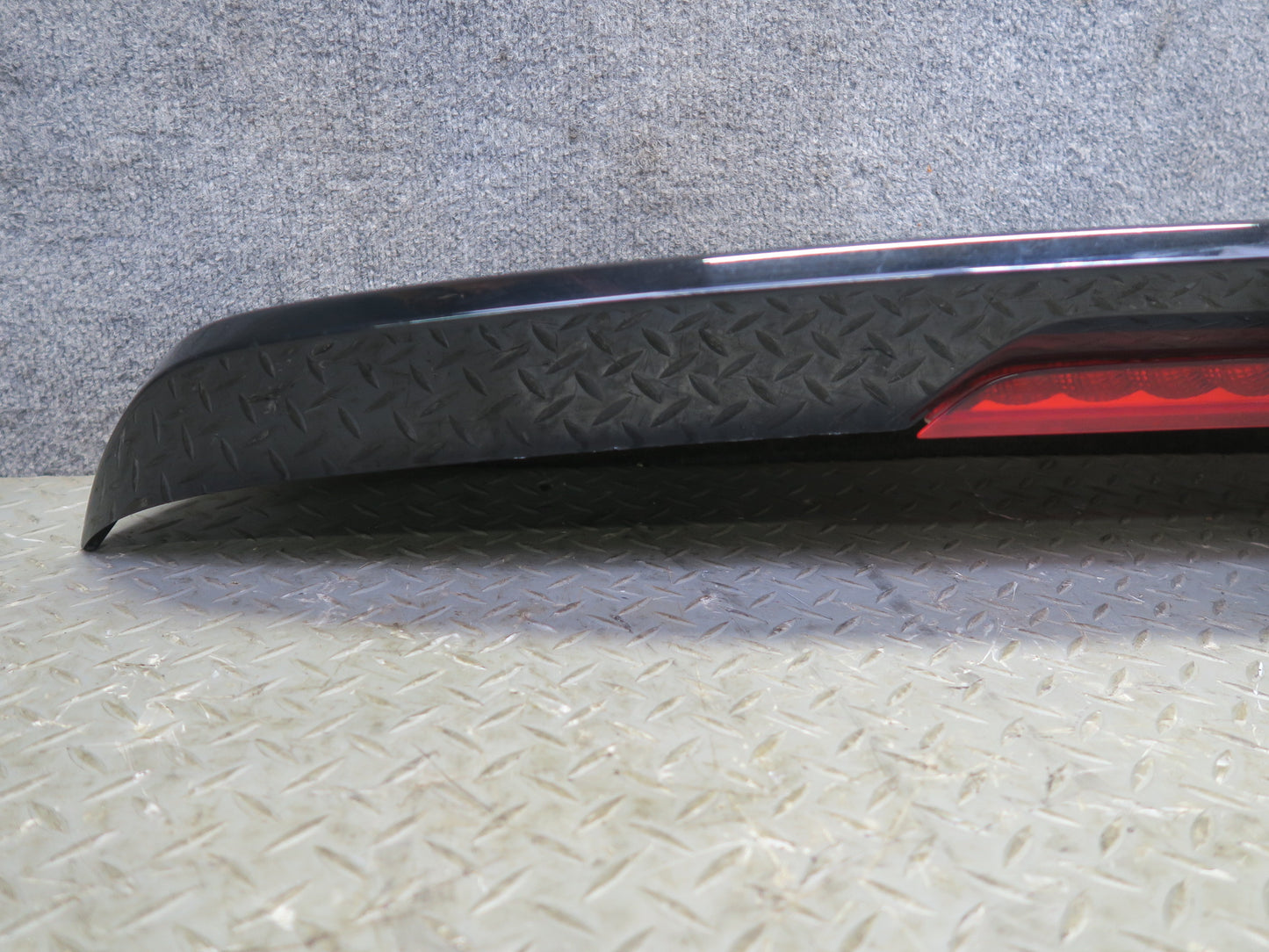2017-2019 Mercedes X166 Gls-class Rear Trunk Lid Tailgate Spoiler w Brake Light