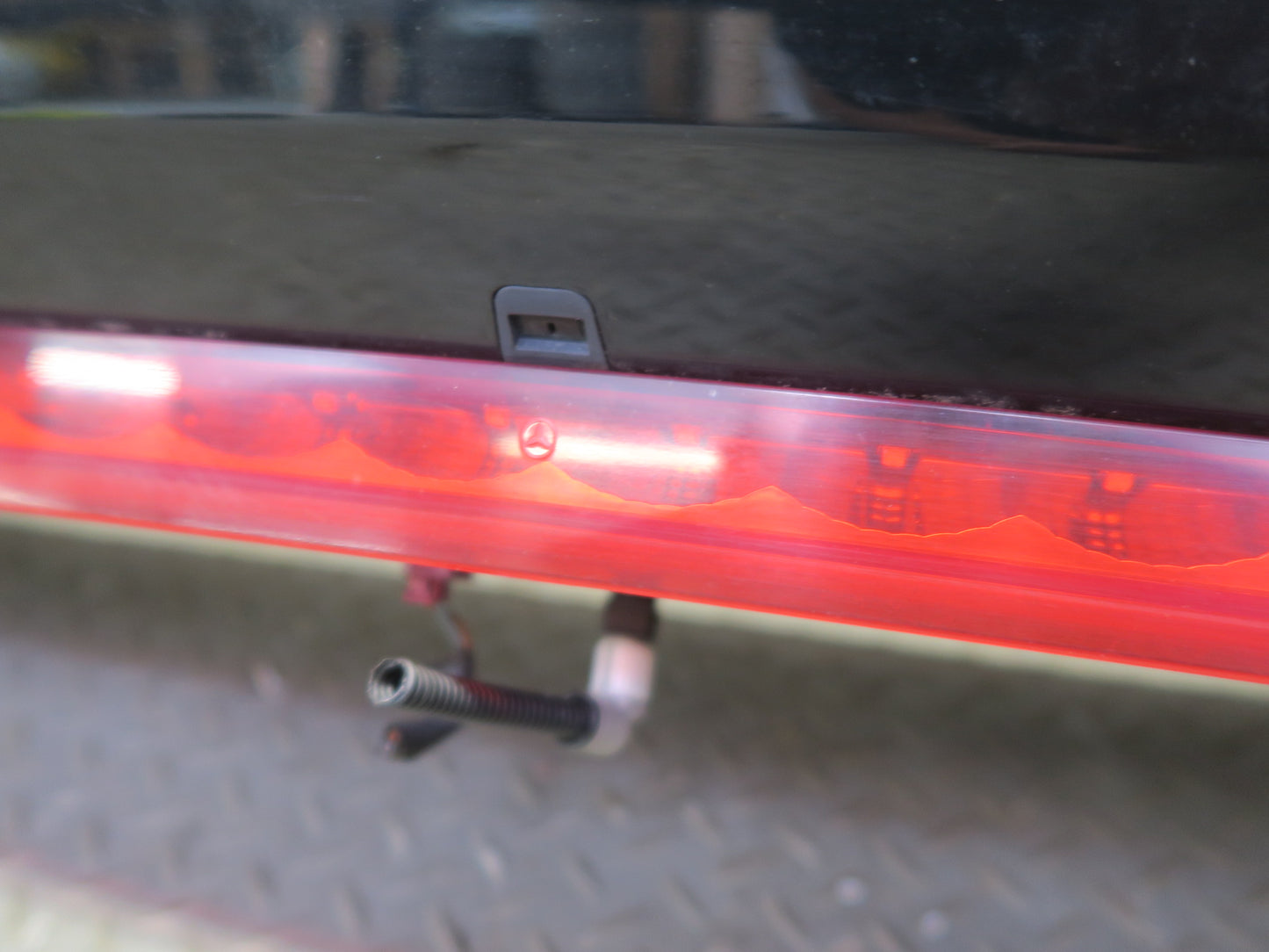 2017-2019 Mercedes X166 Gls-class Rear Trunk Lid Tailgate Spoiler w Brake Light