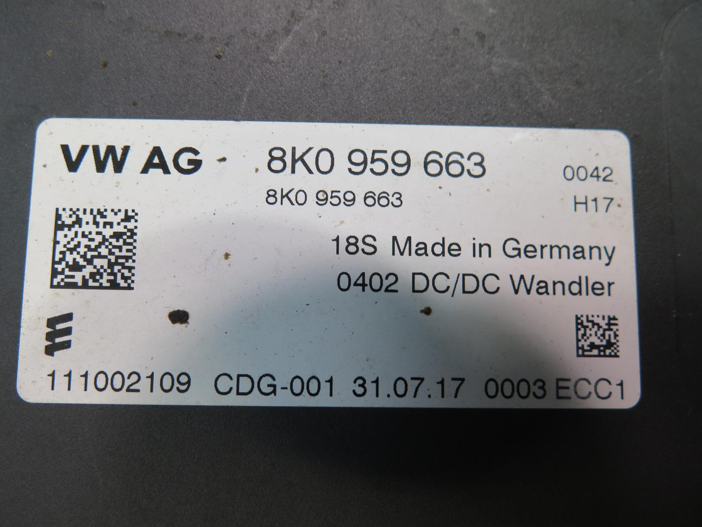 2015-2025 Porsche Macan Voltage Stabilizer Control Module 8K0959663