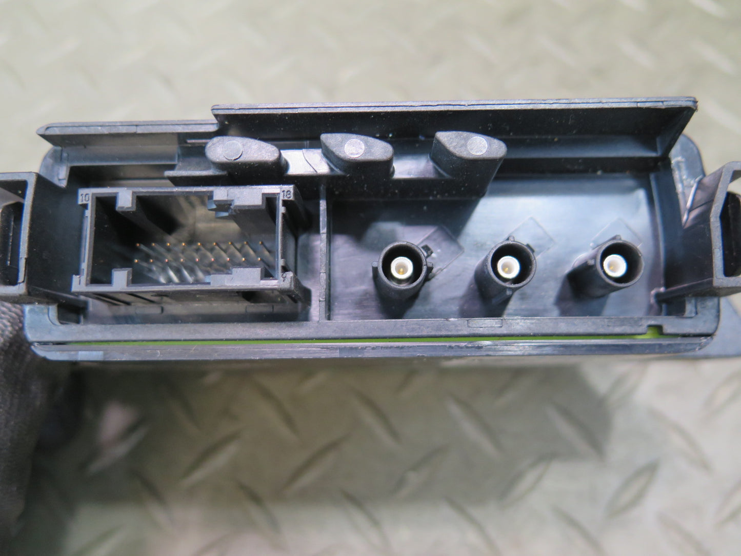2015-2018 Porsche Macan GPS Navigation Computer Control Module 7PP035620CE