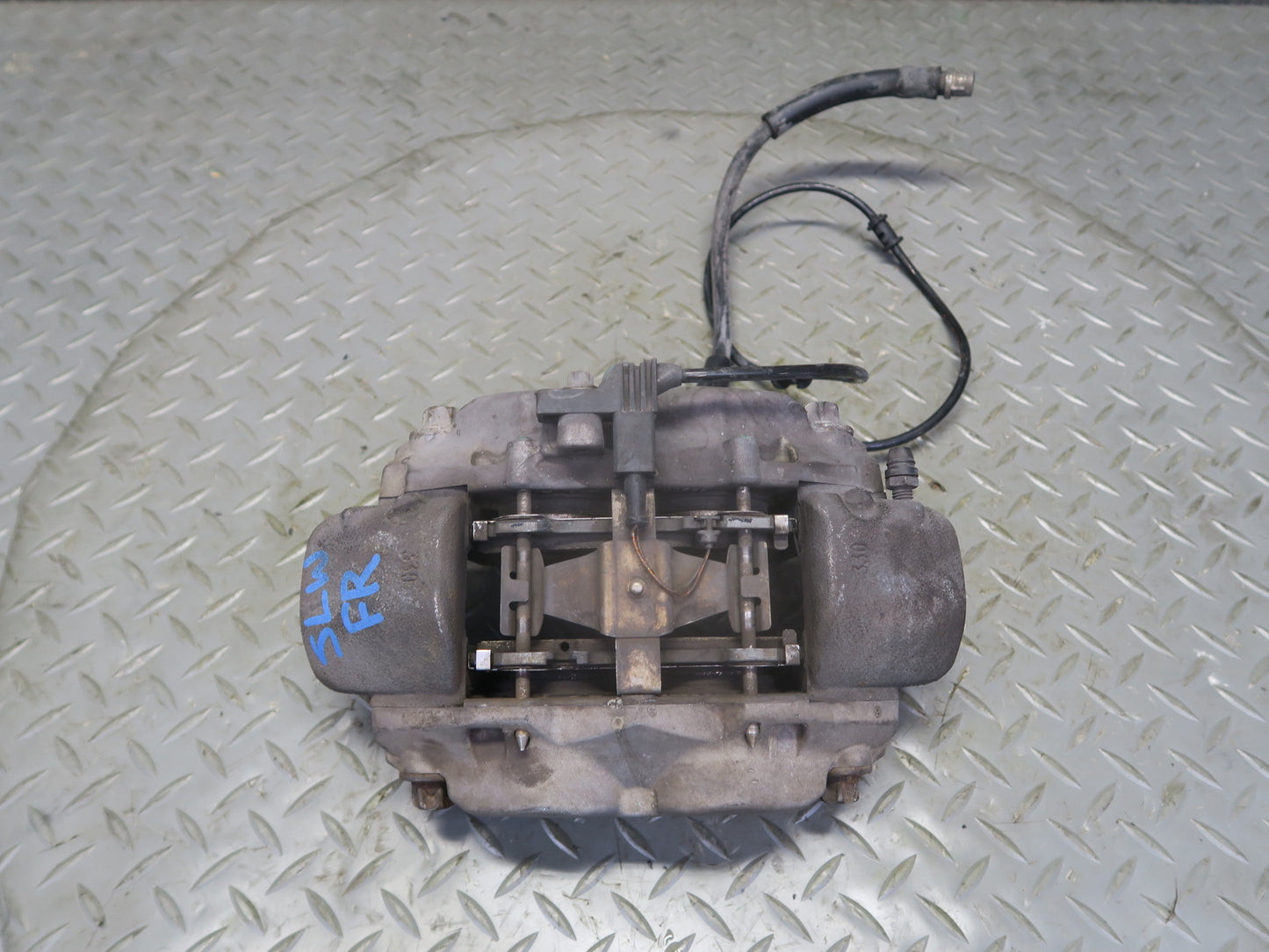 07-12 Mercedes R230 SL550 Set of 2 Front Left & Right Brake Caliper OEM