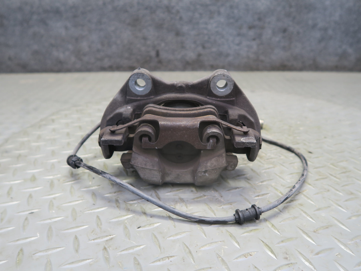 07-12 Mercedes R230 SL550 Set of 2 Rear Left & Right Brake Caliper OEM