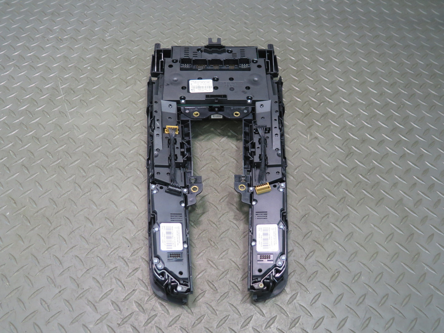 2015-2018 Porsche Macan Front A/C Heater Climate Control Switch Panel