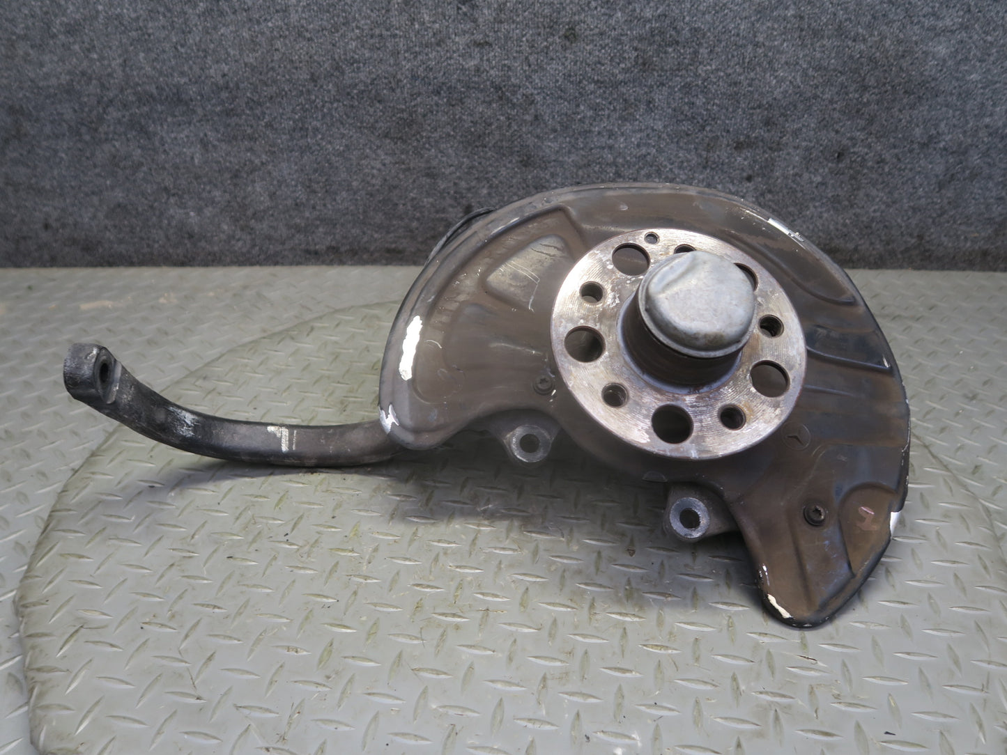 07-12 Mercedes R230 SL550 Front Right Spindle Knuckle Wheel Hub Bearing OEM
