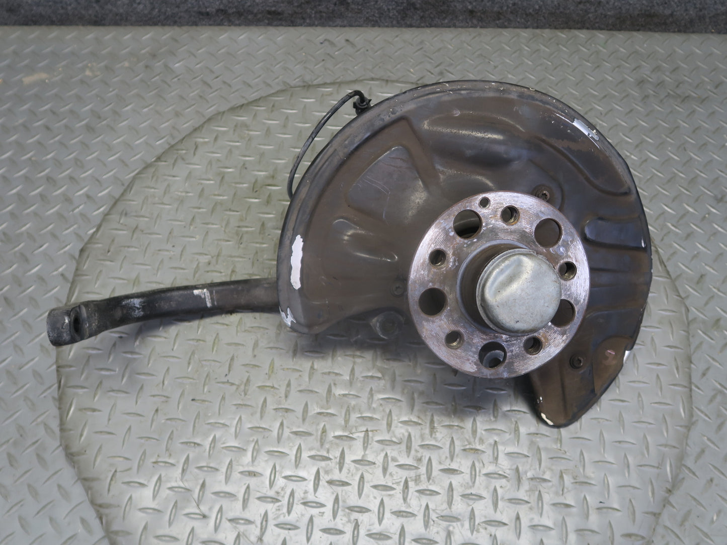 07-12 Mercedes R230 SL550 Front Right Spindle Knuckle Wheel Hub Bearing OEM