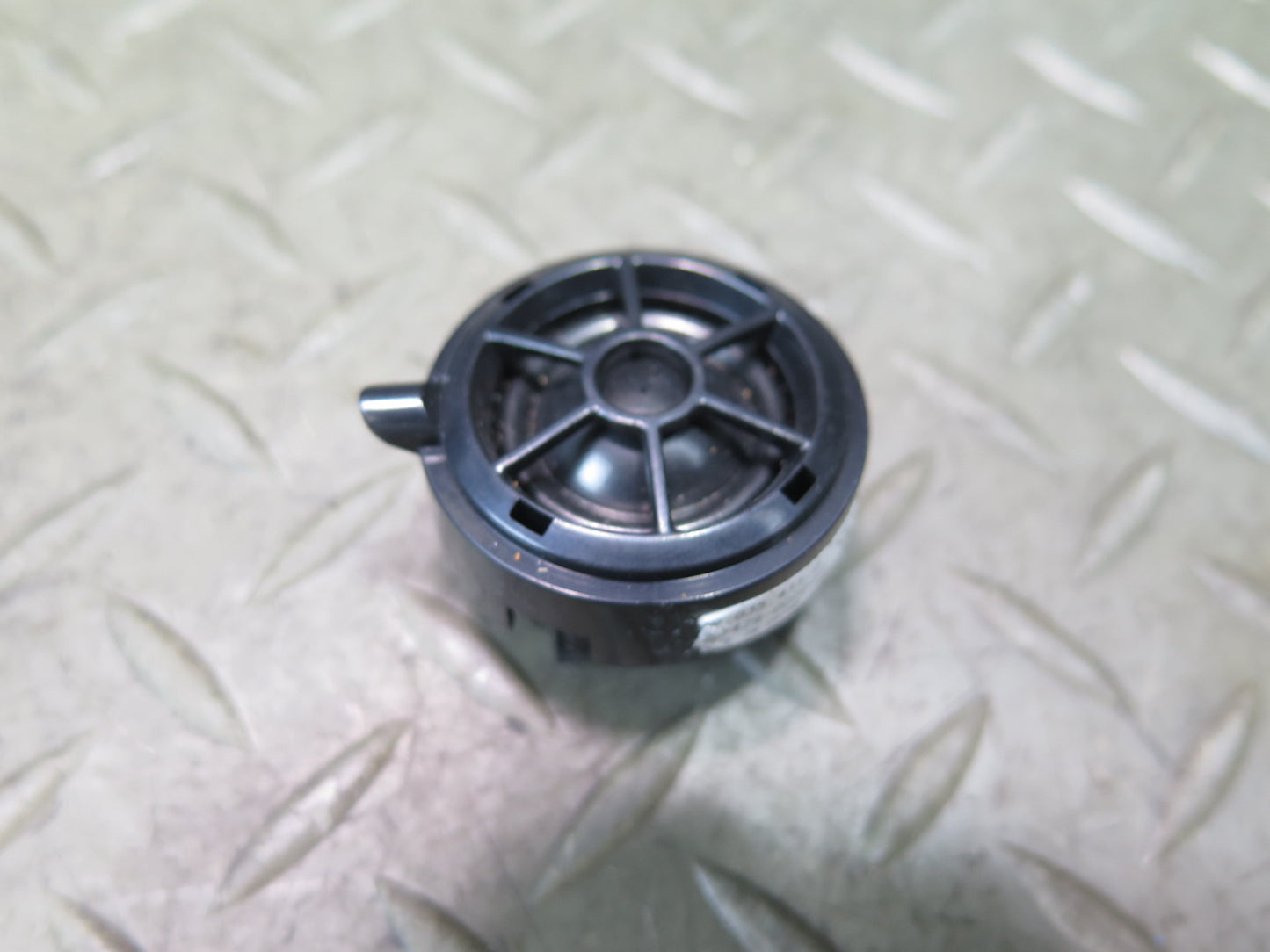 2015-2026 Porsche Macan Left & Right Side Audio Tweeter Speaker 7PP035411D Set