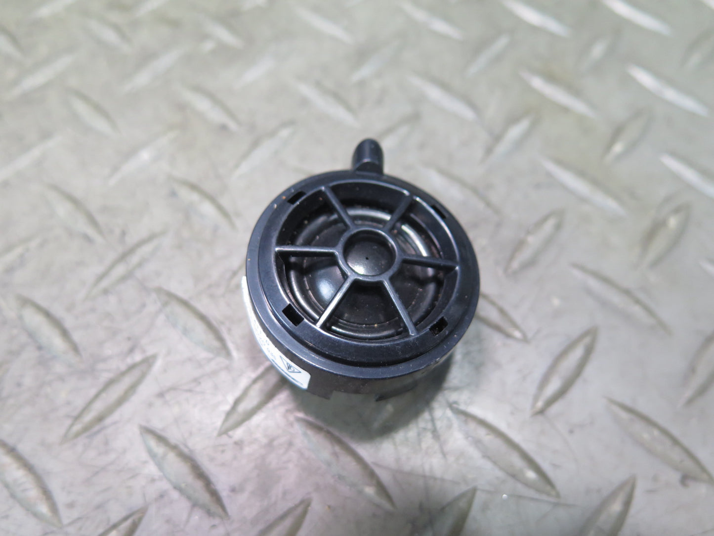 2015-2026 Porsche Macan Left & Right Side Audio Tweeter Speaker 7PP035411D Set