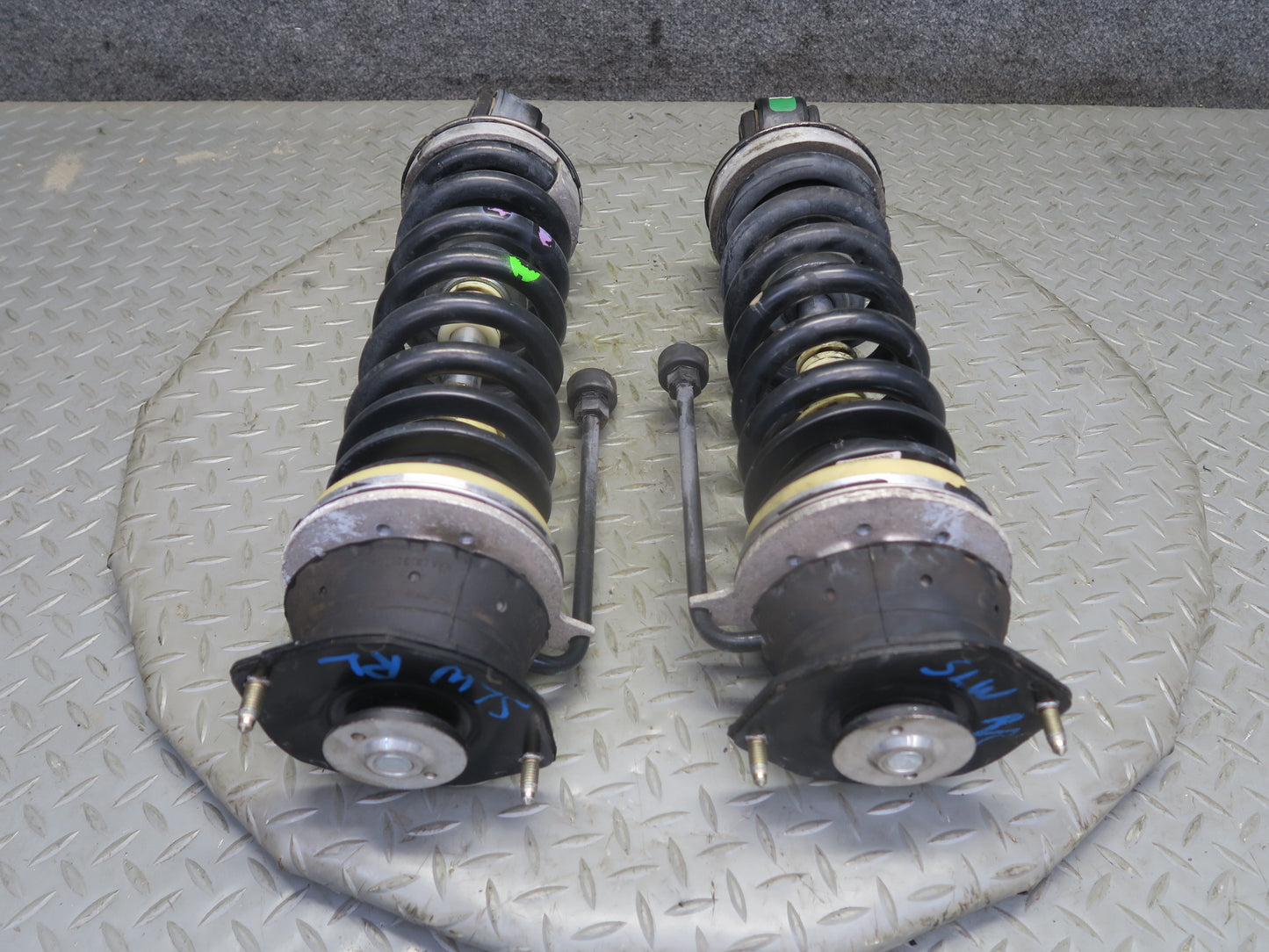 07-12 Mercedes R230 SL550 Rear Right & Left ABC Shock Strut w Spring Set OEM