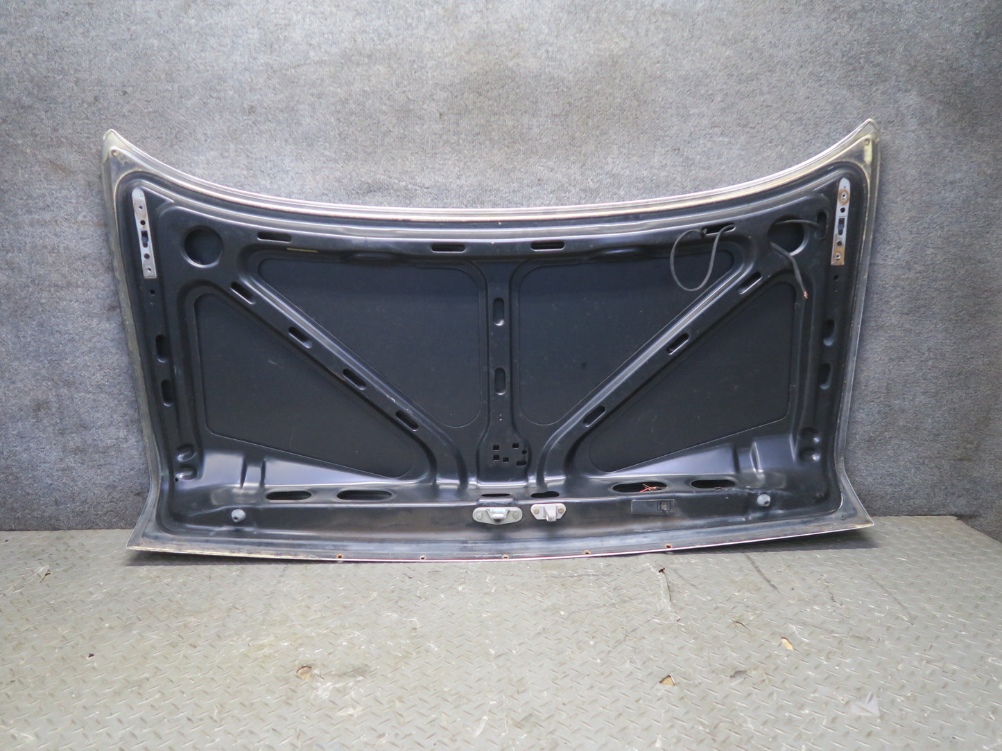 86-91 Mercedes W126 560SEL Sedan Rear Trunk Deck Lid Shell Panel White OEM