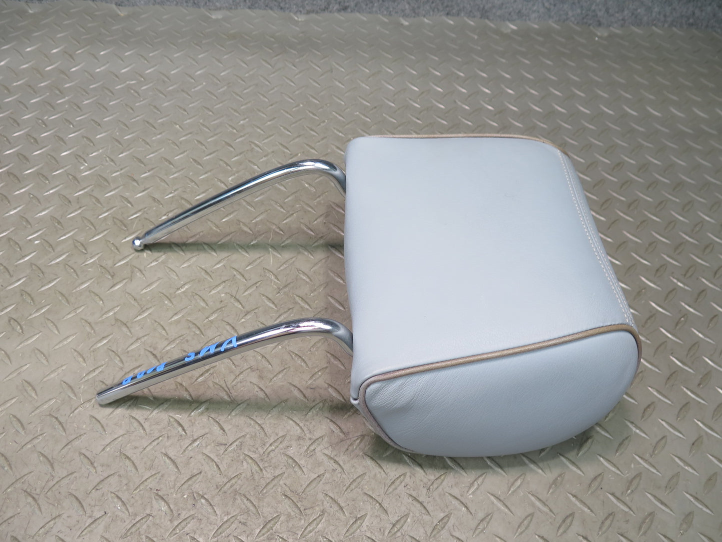 86-91 Mercedes W126 560SEL Set of 2 Rear Left & Right Leather Headrest Gray OEM