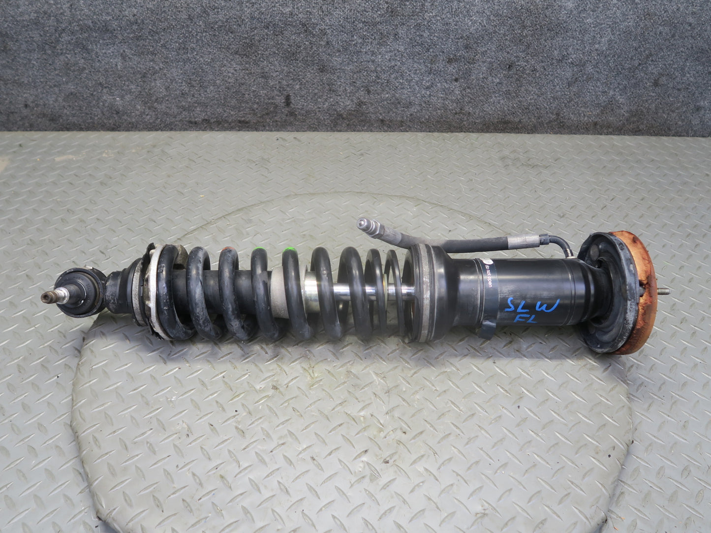 07-12 Mercedes R230 SL550 Front Left ABC Shock Strut w Spring 2303206113 OEM