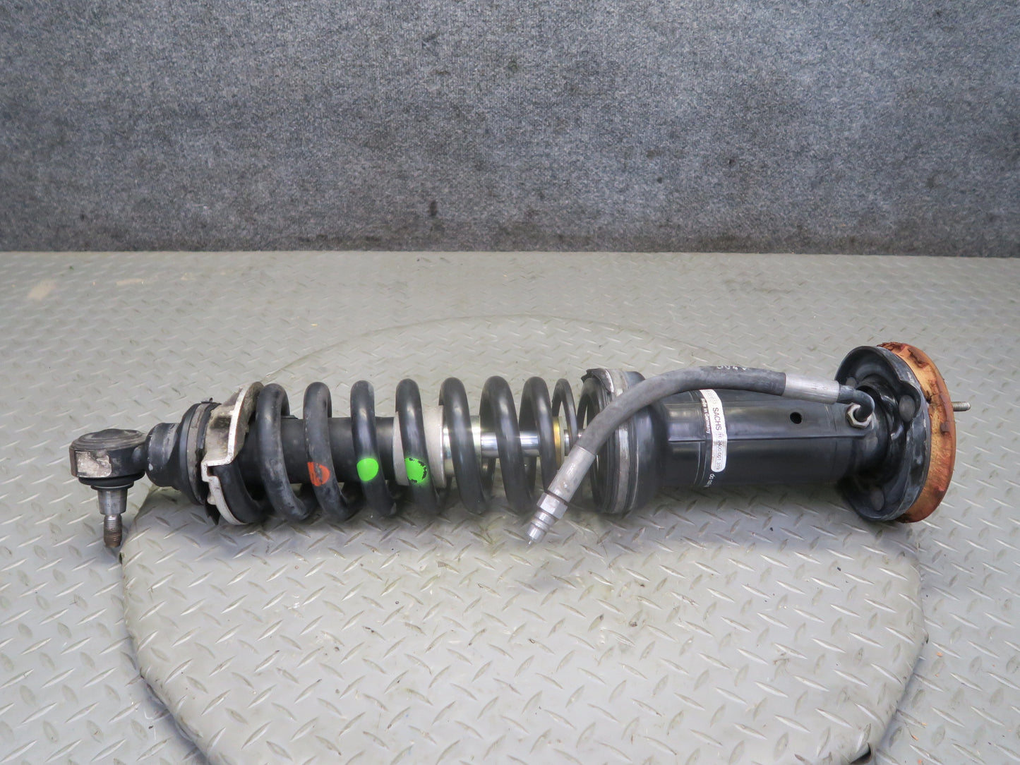 07-12 Mercedes R230 SL550 Front Left ABC Shock Strut w Spring 2303206113 OEM