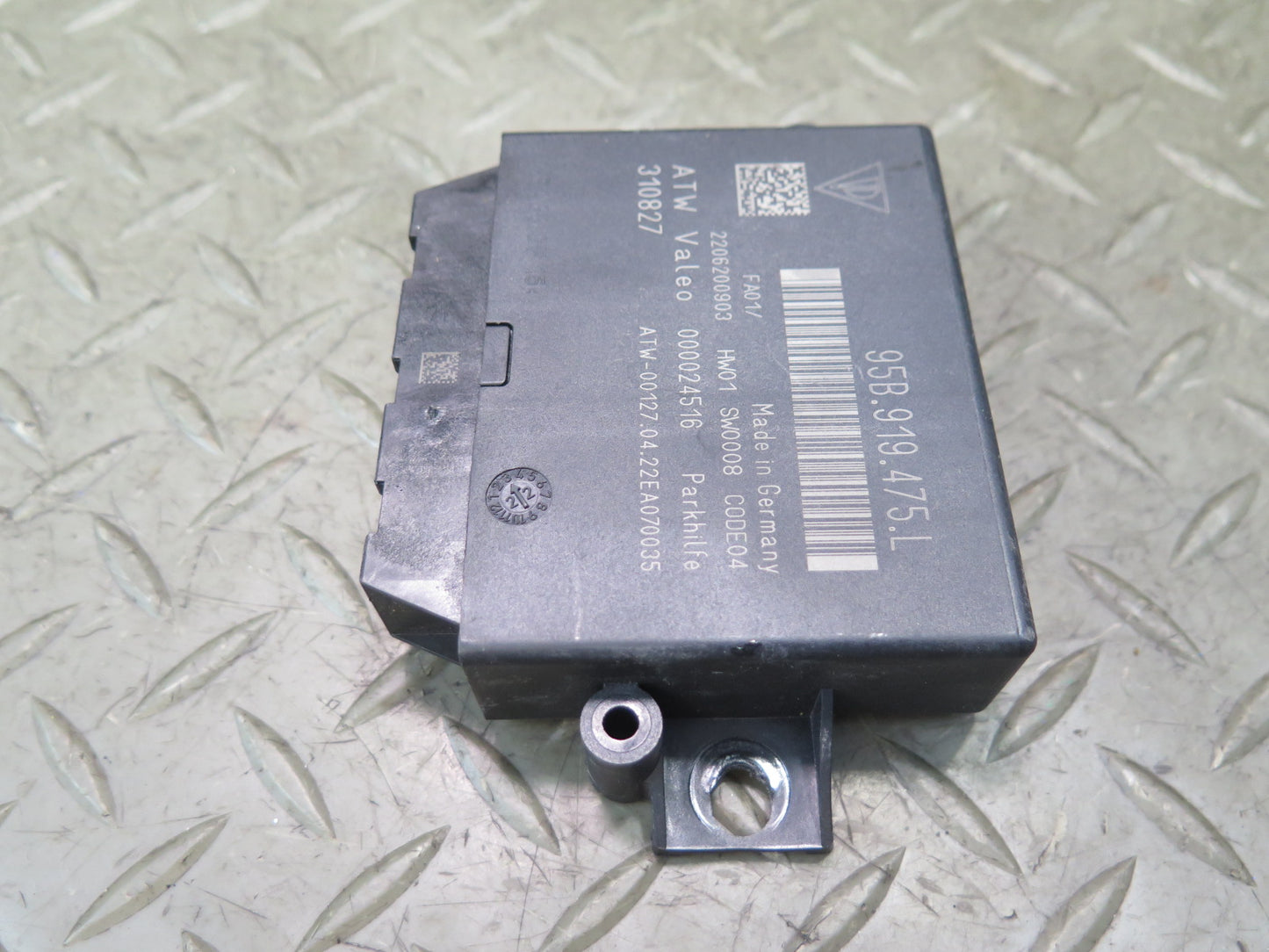 2017-2018 Porsche Macan Parking Assist Control Module 95B919475L