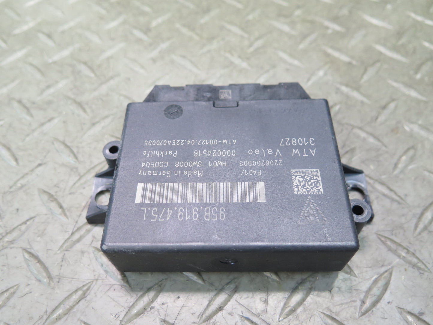 2017-2018 Porsche Macan Parking Assist Control Module 95B919475L
