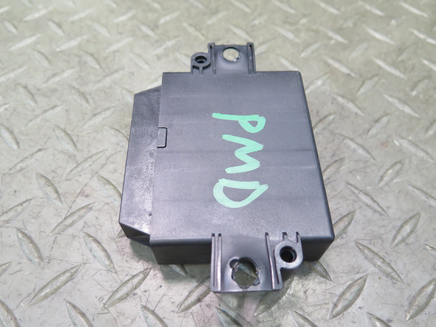 2017-2018 Porsche Macan Parking Assist Control Module 95B919475L