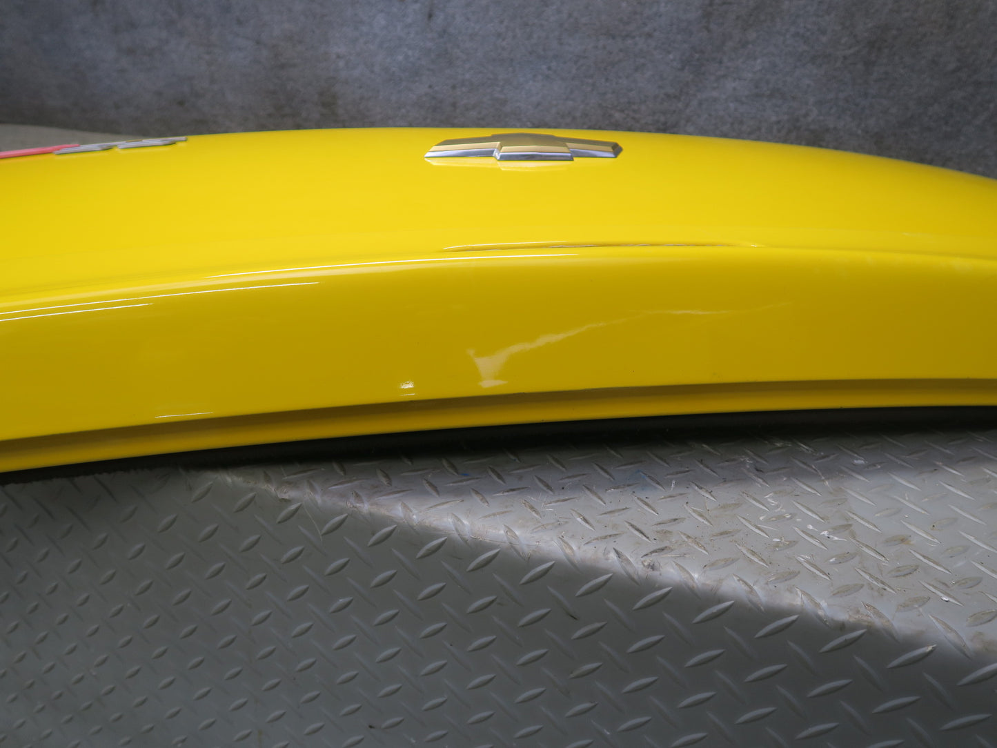 03-06 Chevrolet SSR Rear Trunk Tailgate Lid Shell Cover Assembly Yellow OEM