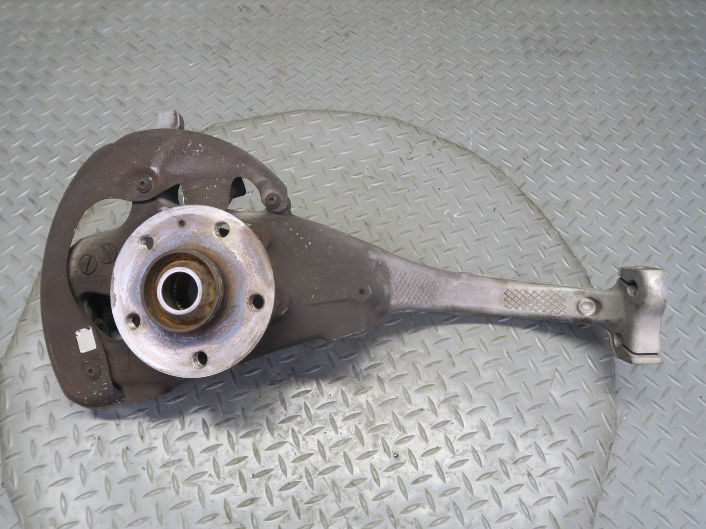 2015-2018 Porsche Macan S GTS AWD Front Left Spindle Knuckle Wheel Hub Bearing