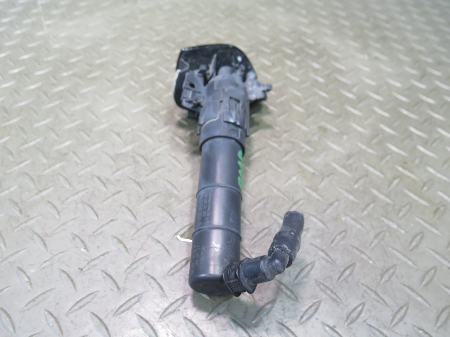 2015-2018 Porsche Macan Front Right Headlight Washer Nozzle Spray JET