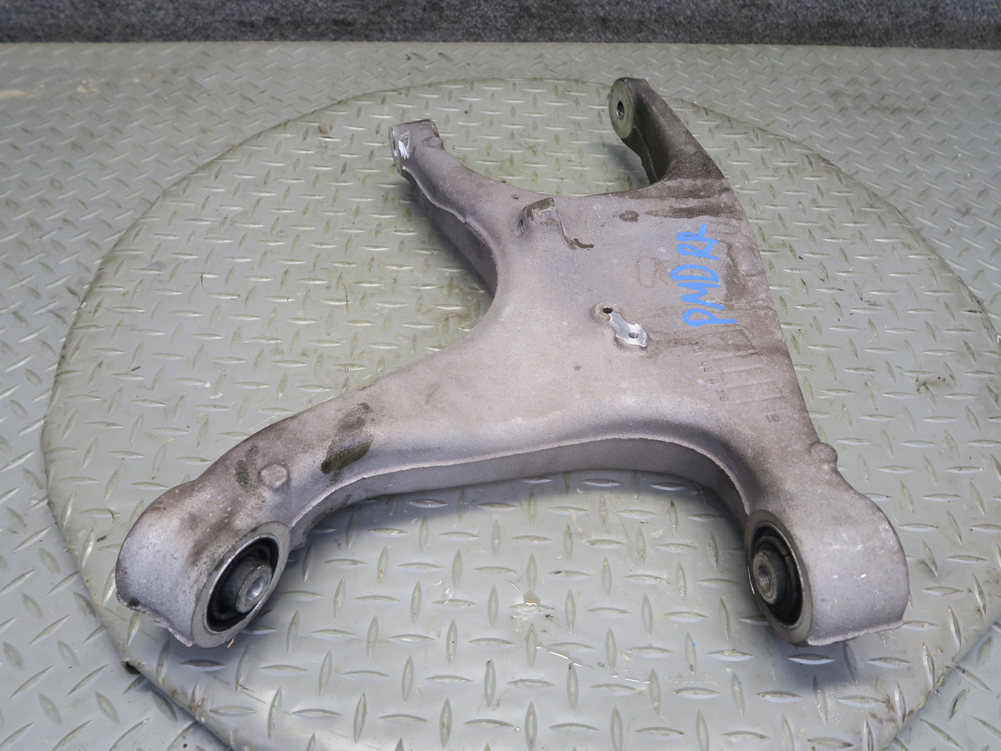 2015-2026 Porsche Macan AWD Rear Right Upper & Lower Control Arm Set 86K Miles