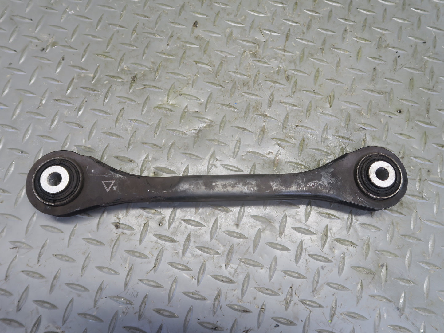 2015-2026 Porsche Macan AWD Rear Right Upper & Lower Control Arm Set 86K Miles