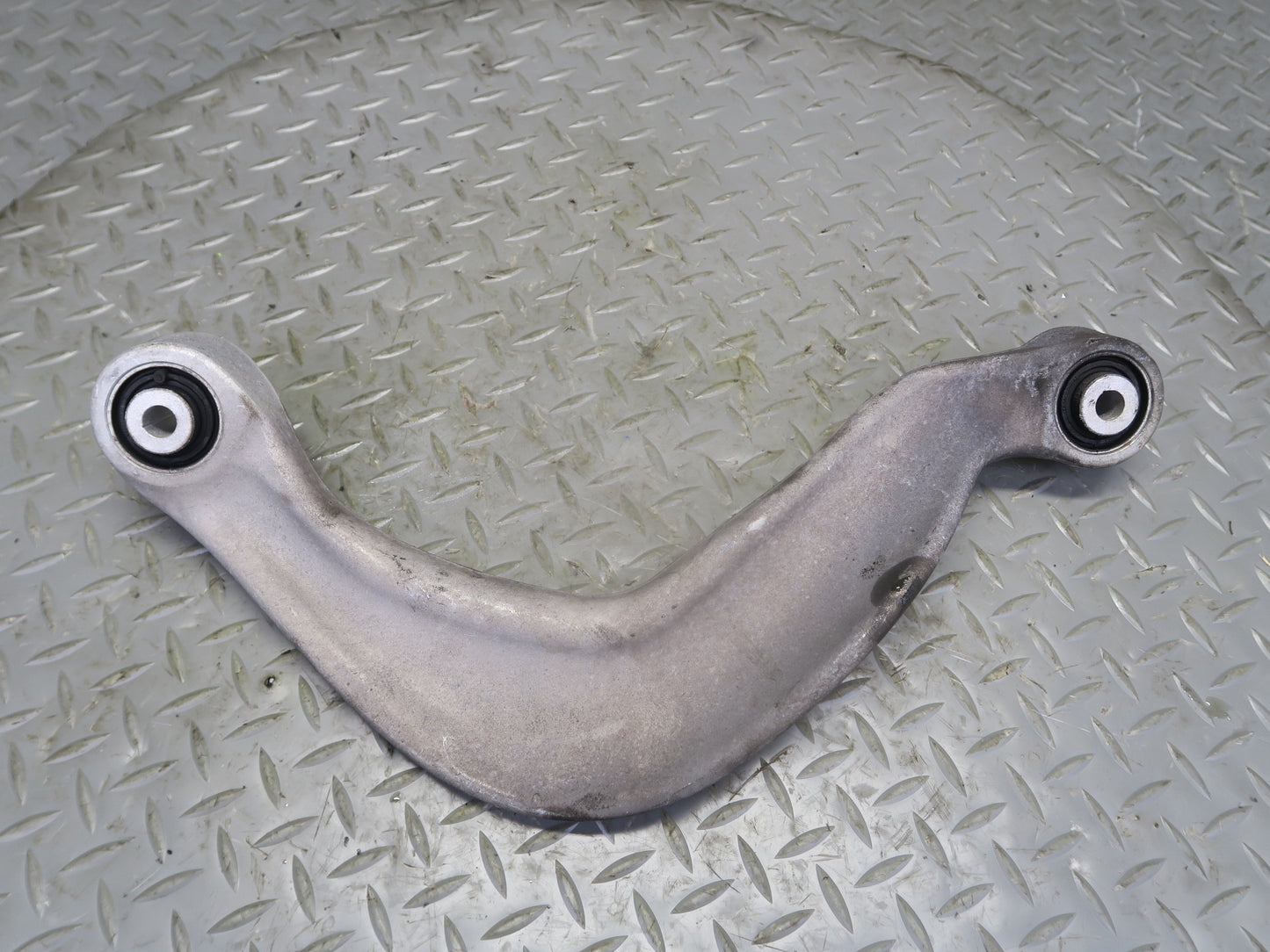 2015-2026 Porsche Macan AWD Rear Right Upper & Lower Control Arm Set 86K Miles