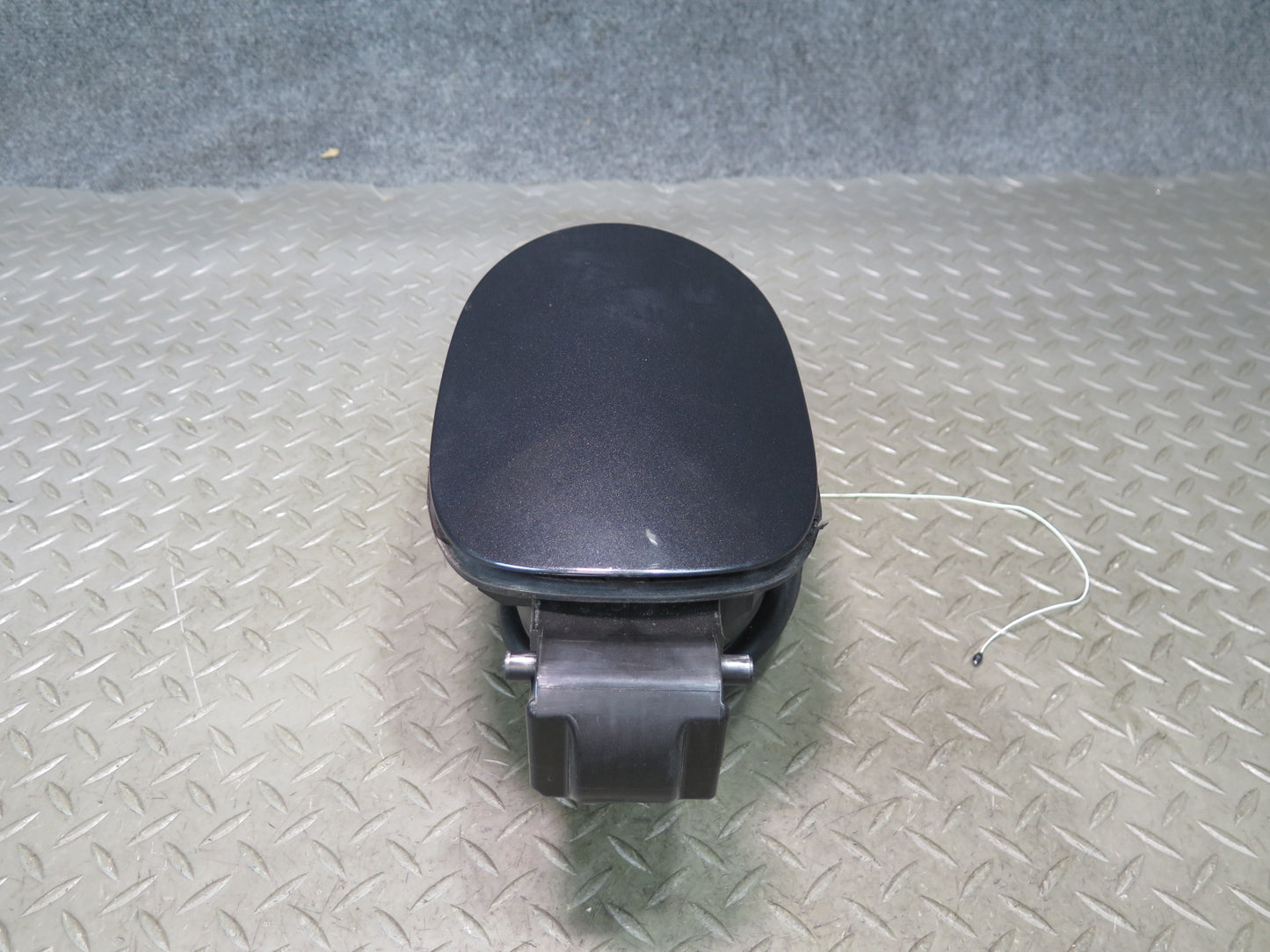2015-2026 Porsche Macan Fuel Tank Filler Door Lid Cover w Housing Volcano Gray