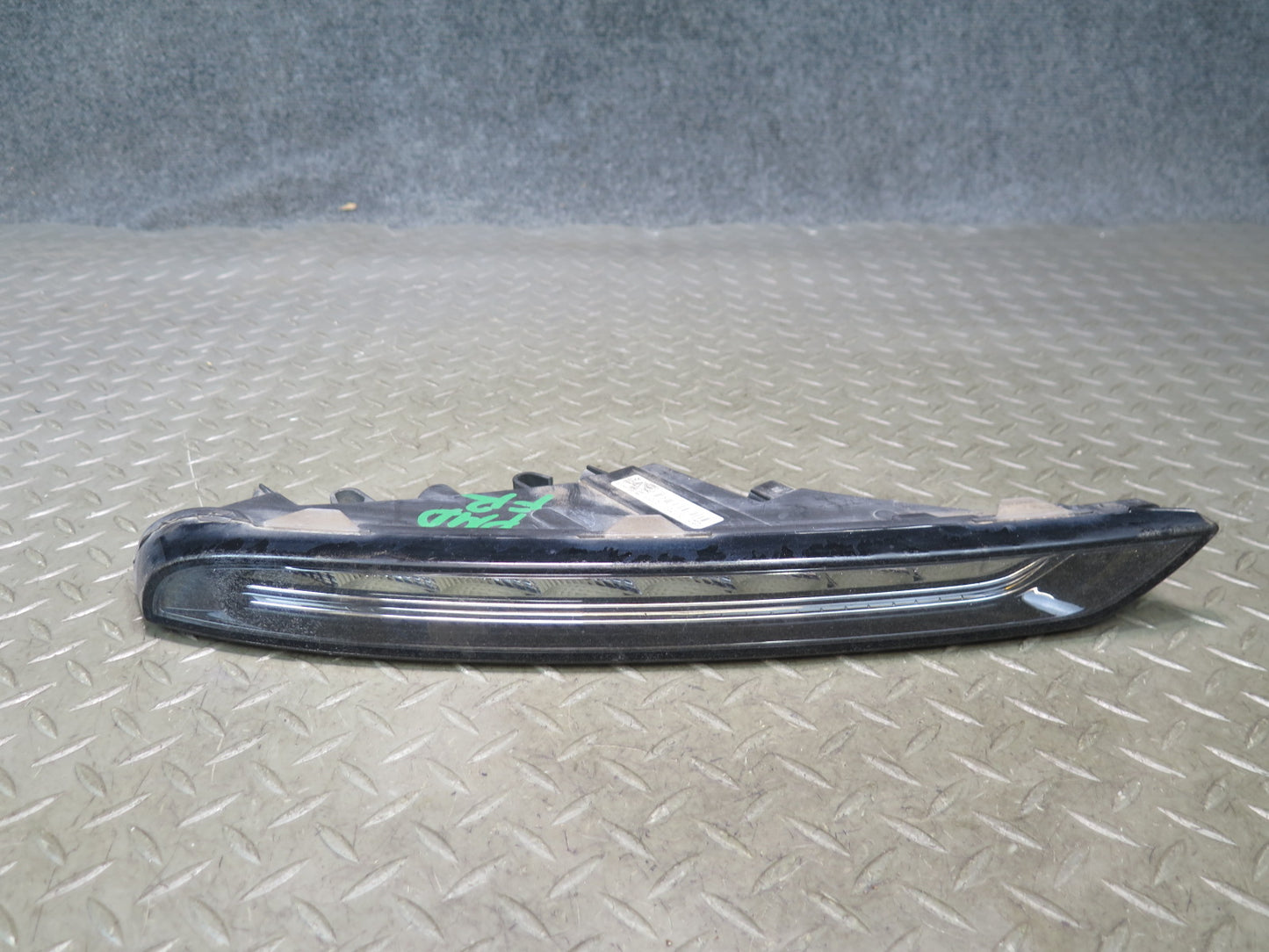 2015-2018 Porsche Macan S GTS Front Right Bumper LED Daytime Running Light Lamp