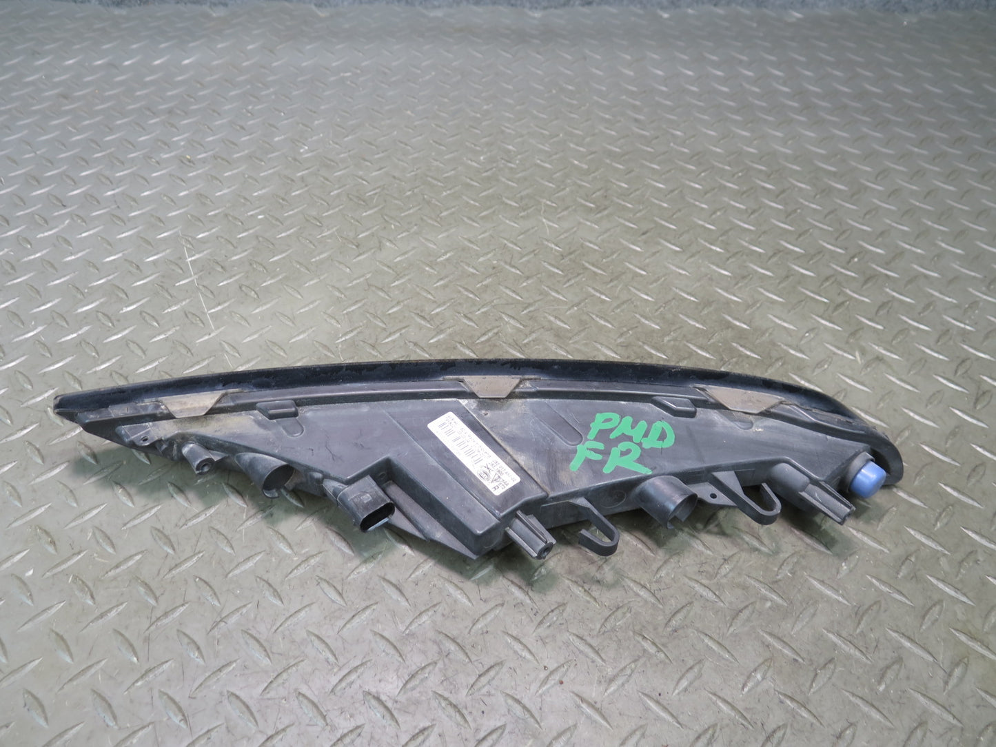 2015-2018 Porsche Macan S GTS Front Right Bumper LED Daytime Running Light Lamp